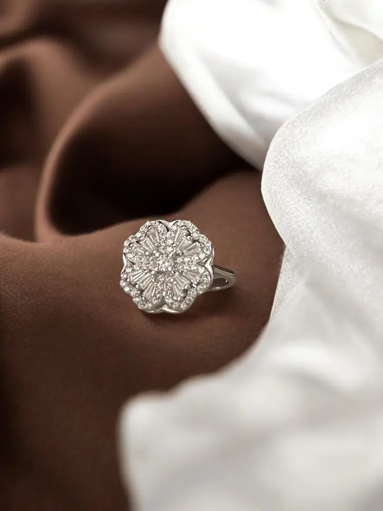Floral Sterling Silver Ring Woman 1-Photoroom.webp