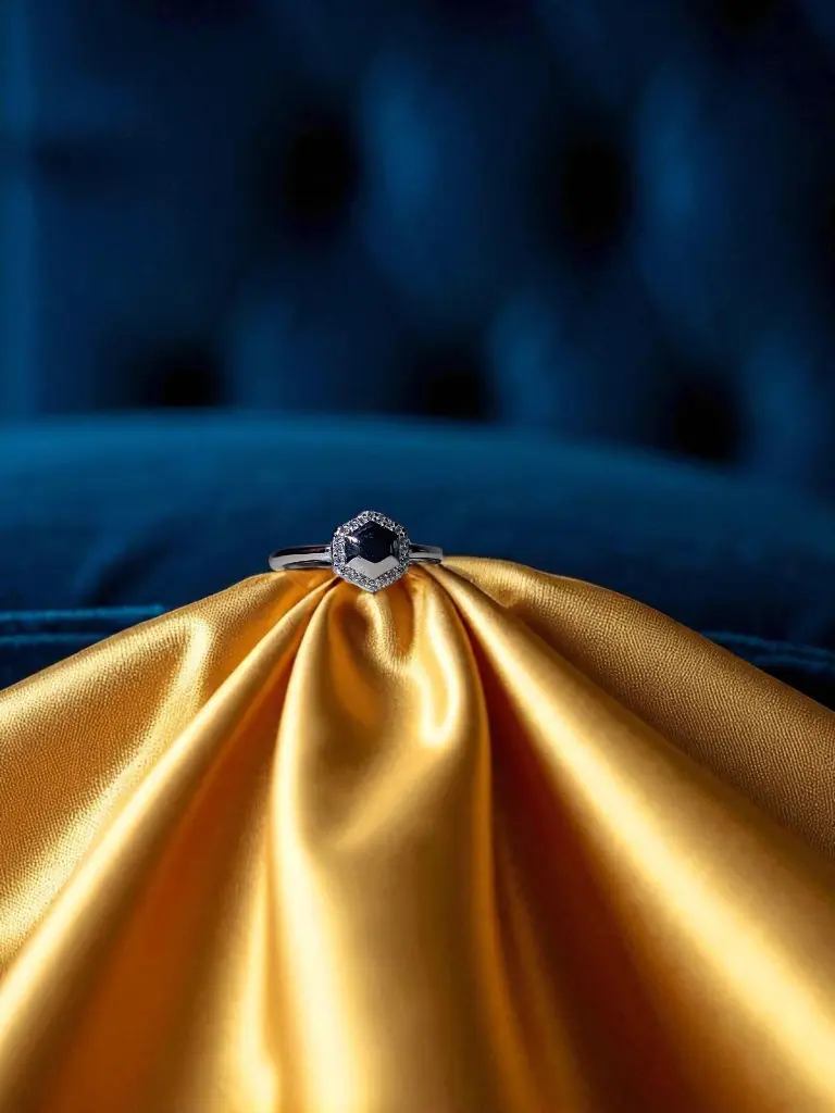 Hexagon Ladies Ring -Photoroom.webp