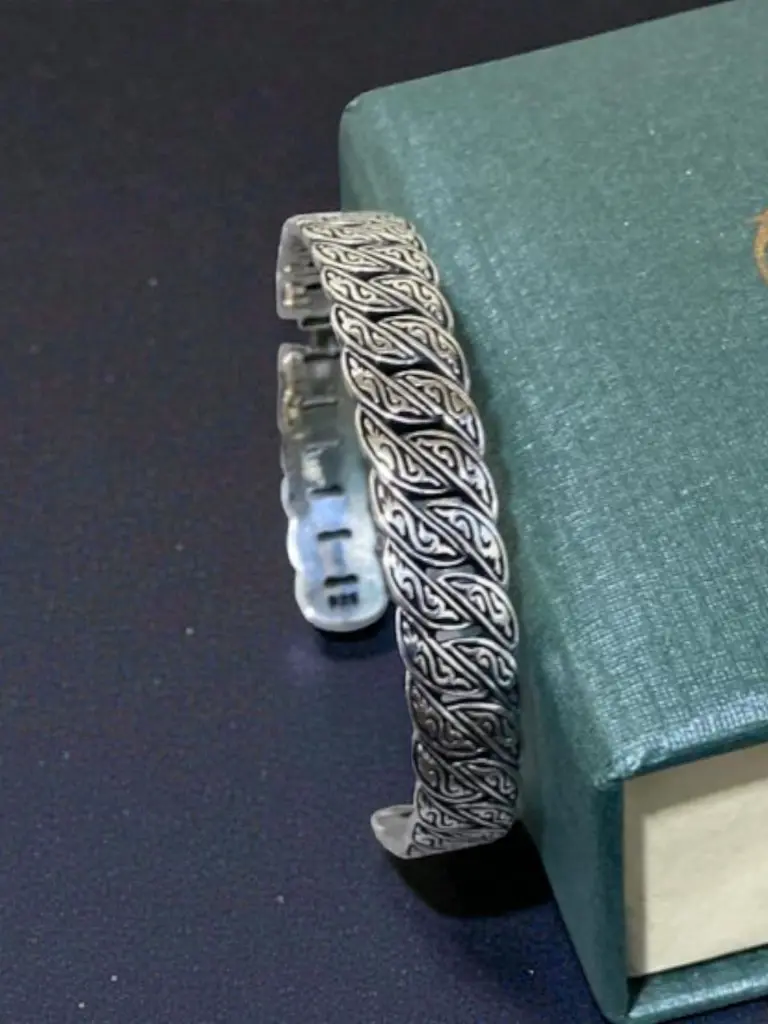 Silver Oxidised C Kada Men 2.webp