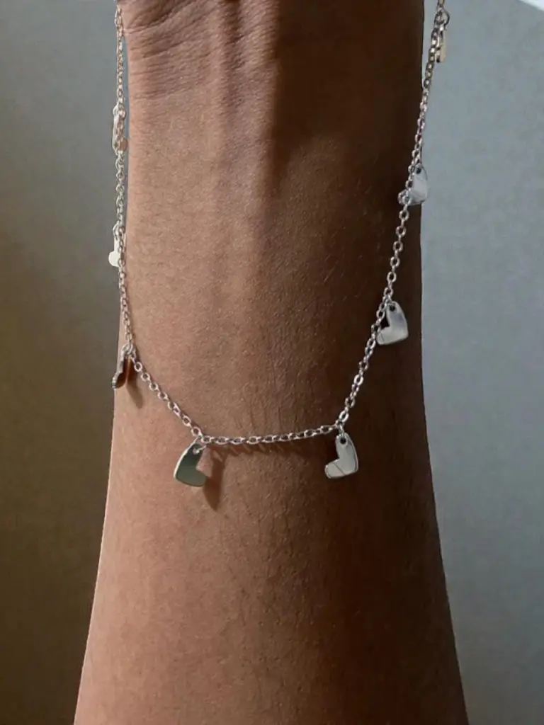 Silver Heart Dokya Chain in Hand.webp