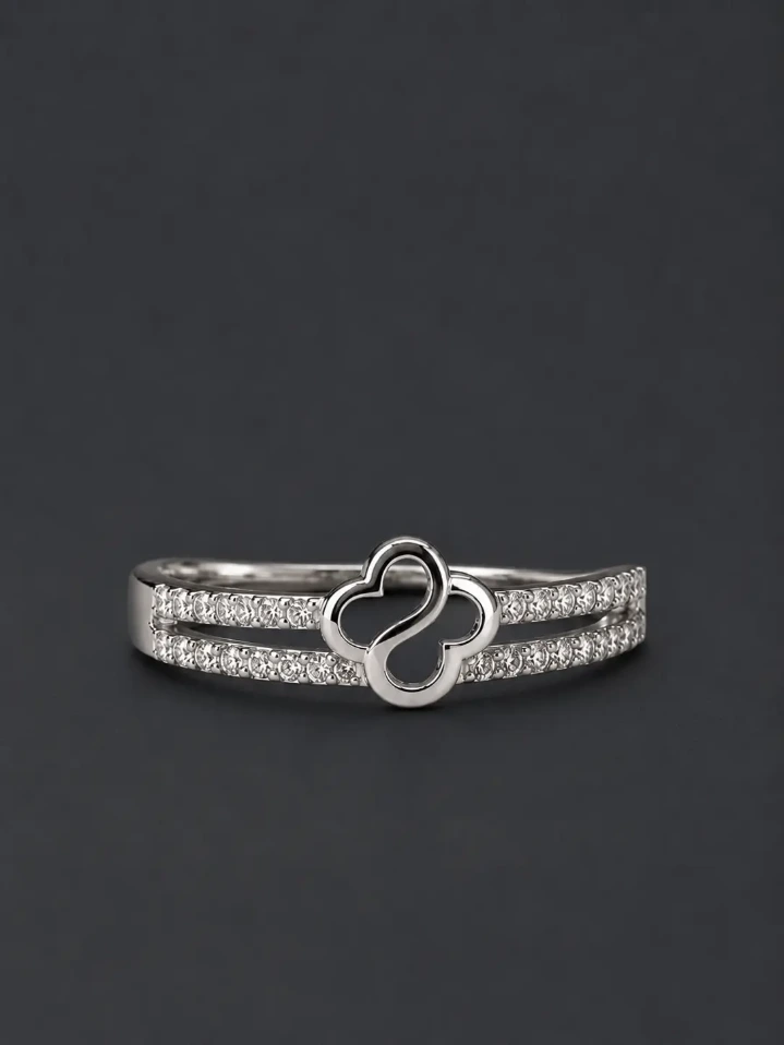 Luxury Silver Butterfly Ring for Woman – Timeless Floral Elegance