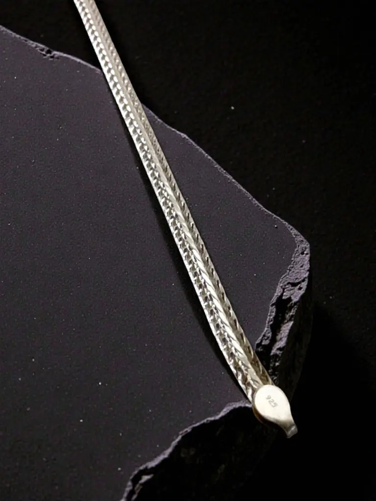 Silver Chain Bracelet for Men 1.webp