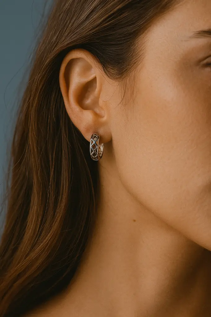 Model Wearing Diamond cut bali.webp