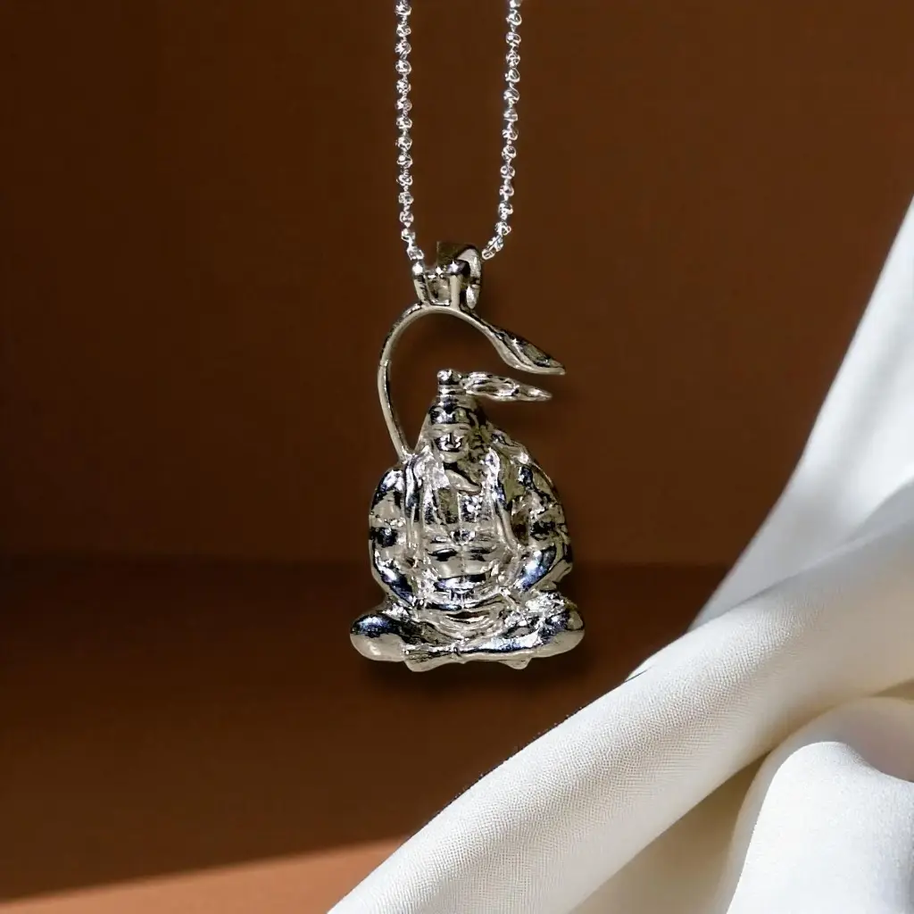 925 Silver Hanuman Locket — Spiritual Elegance