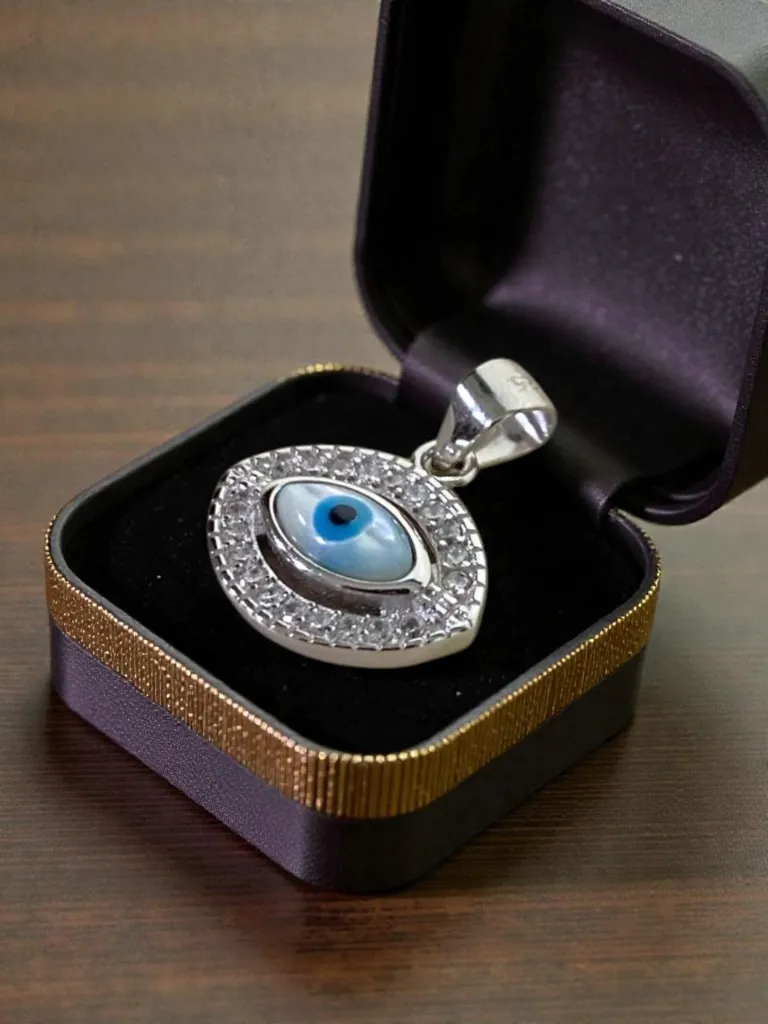 Silver Diamond Evil eye Locket for Women 1.webp