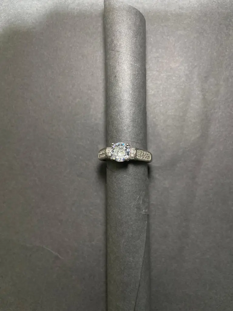 Woman's 925 Silver Solitaire Statement Ring