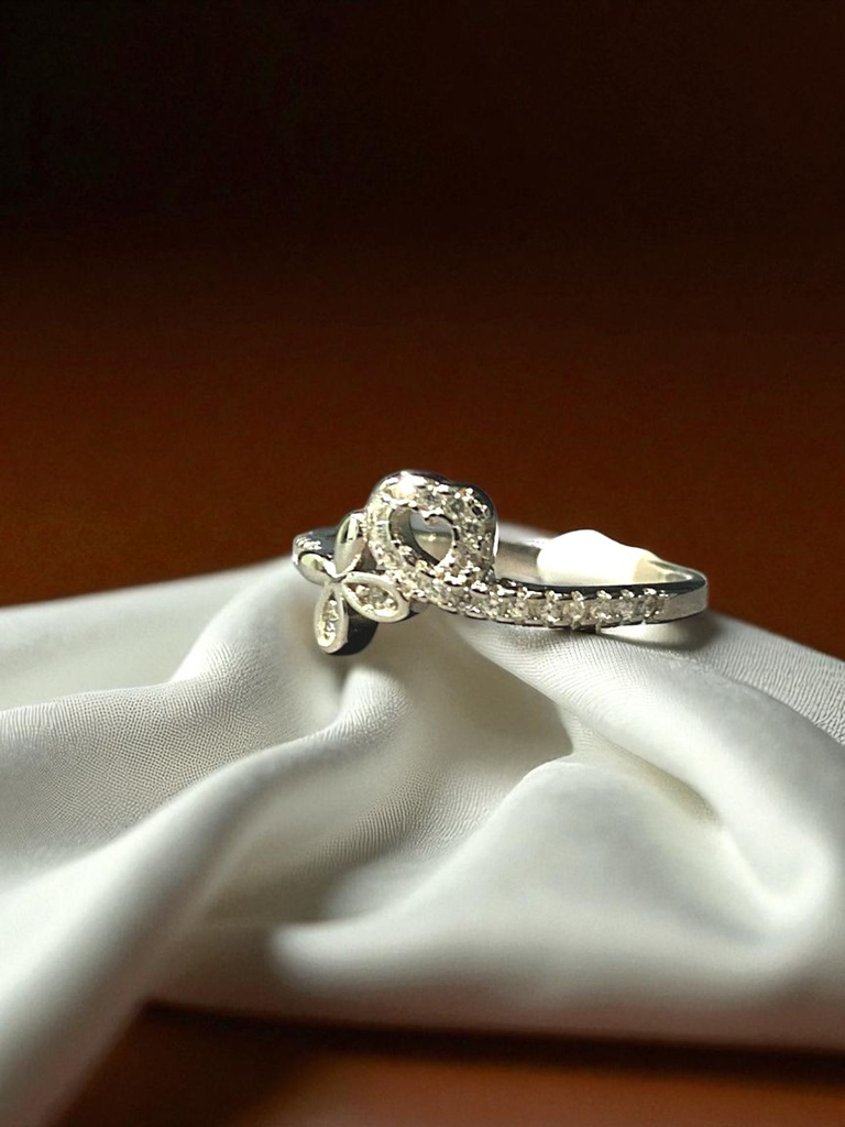 925 Silver Woman's Love Bloom Ring