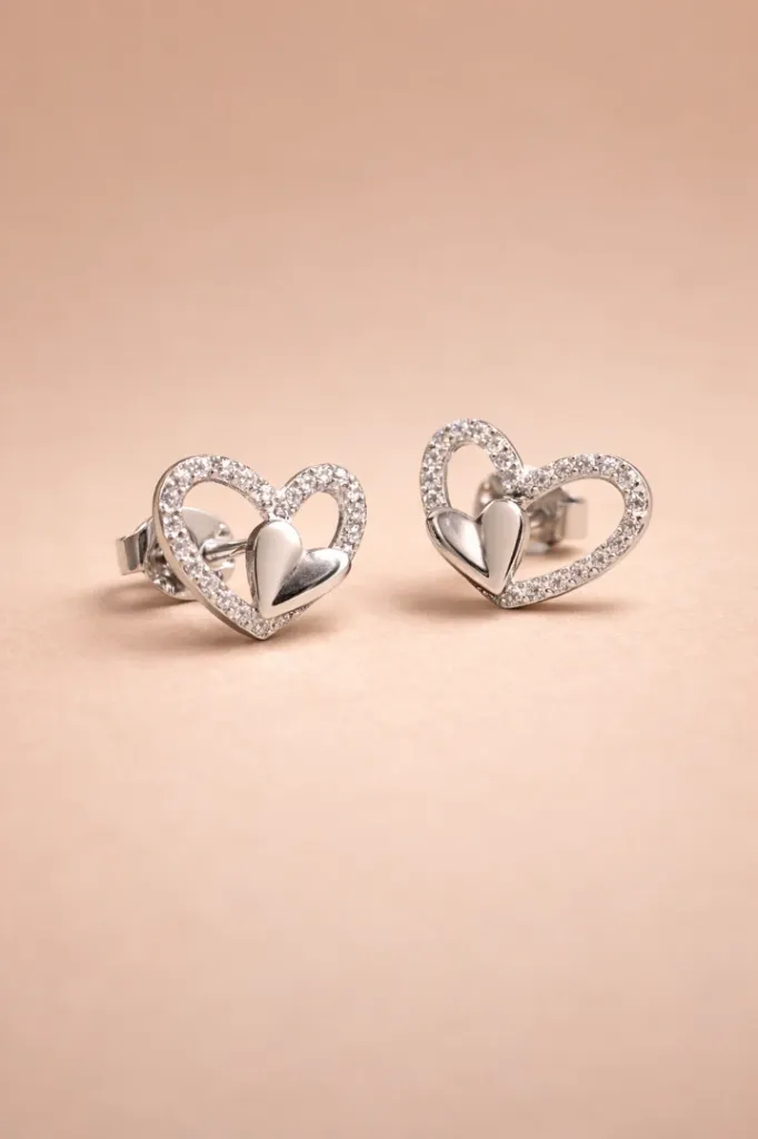 Silver Heart Earrings for Woman – Minimal Luxury for Daily Styling