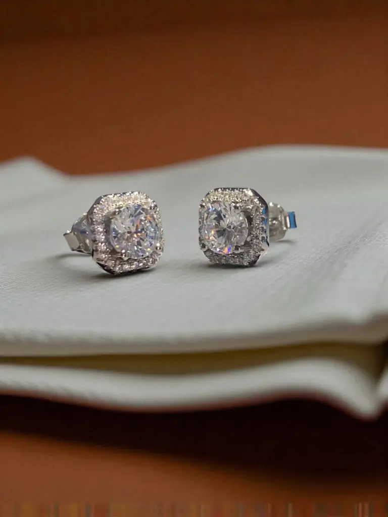 Minimalist Silver Solitaire Studs – Premium Essential