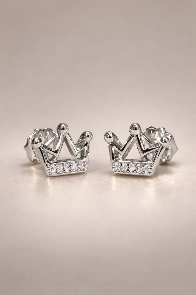 Elegant 925 Silver Crown Earrings – Everyday Glam Look