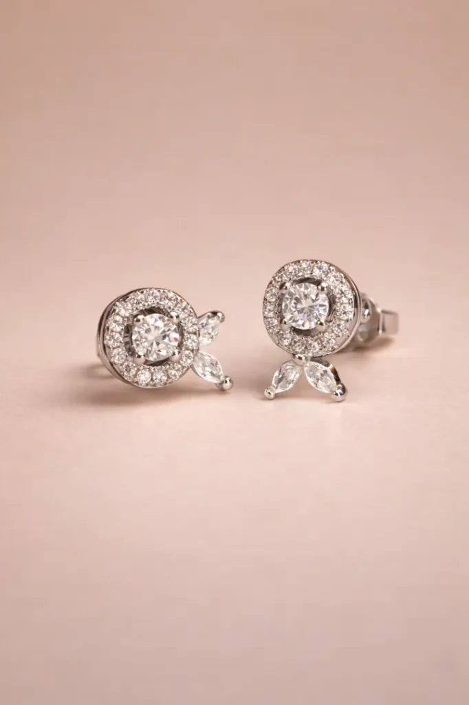 Silver Flower Stud Earrings for Woman – Timeless Everyday Style