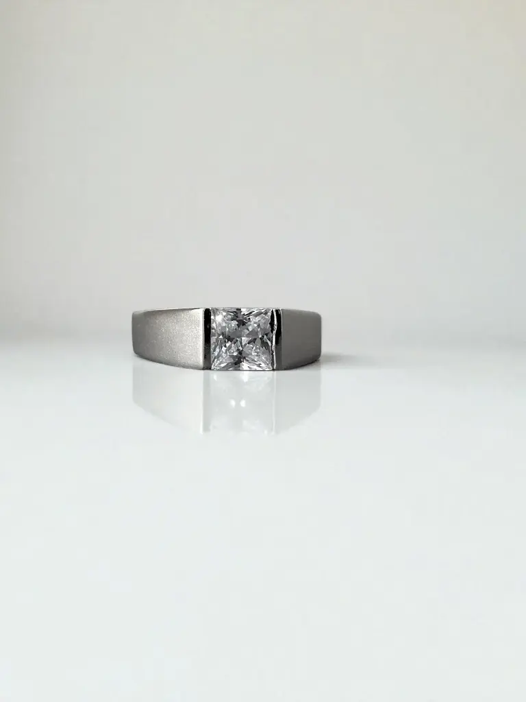 Men's Silver Solitaire Engagement Ring – Minimal Matte Finish