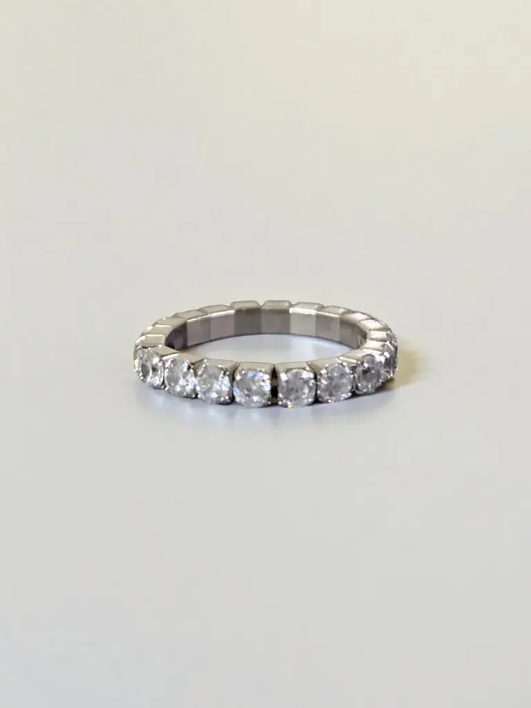 Elegant Silver Diamond Band – 925 Stretchable Women’s Party Ring
