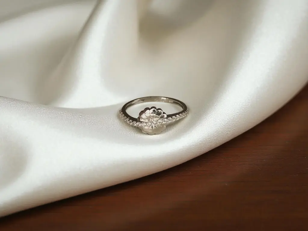 Sterling Silver Flower Ring with Diamond Touch for Woman– Elegant Party Essential