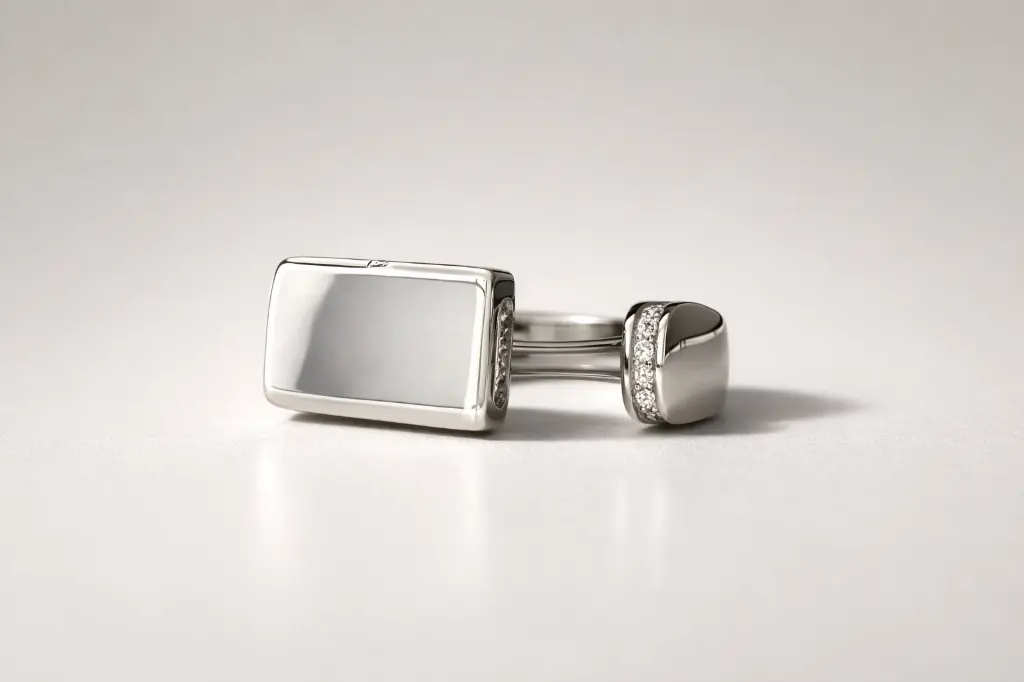 Plain Silver Wedding Ring Men – Bold Rectangular Design