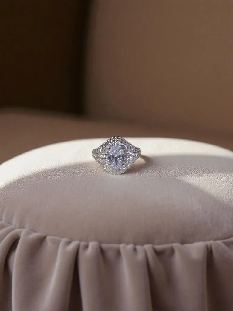 Large Silver Rings for Woman – Timeless Party Luxury