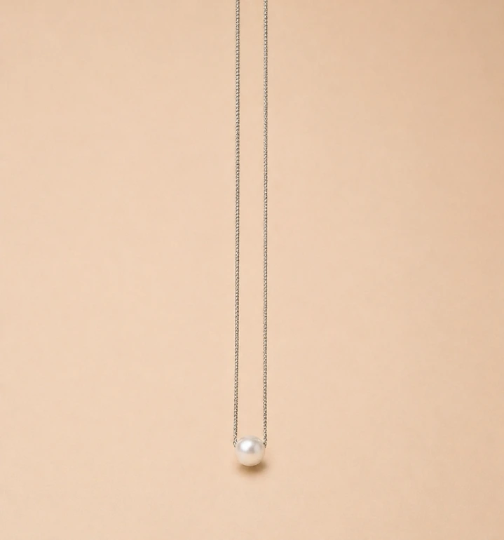 Elegant Silver Pearl Necklace for Woman – Minimal & Timeless