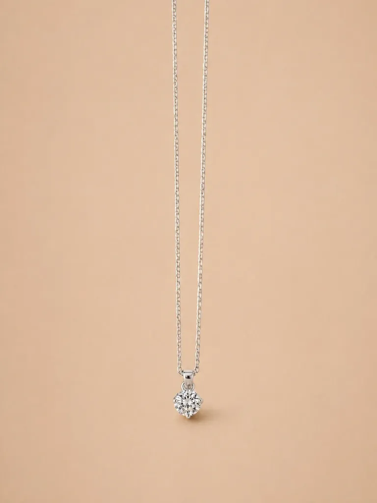 Minimal Woman's Silver Solitaire Pendant Chain – Luxury Daily Wear