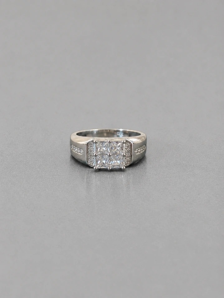 Minimal Men Silver Square Diamond Ring – Everyday Luxury Style