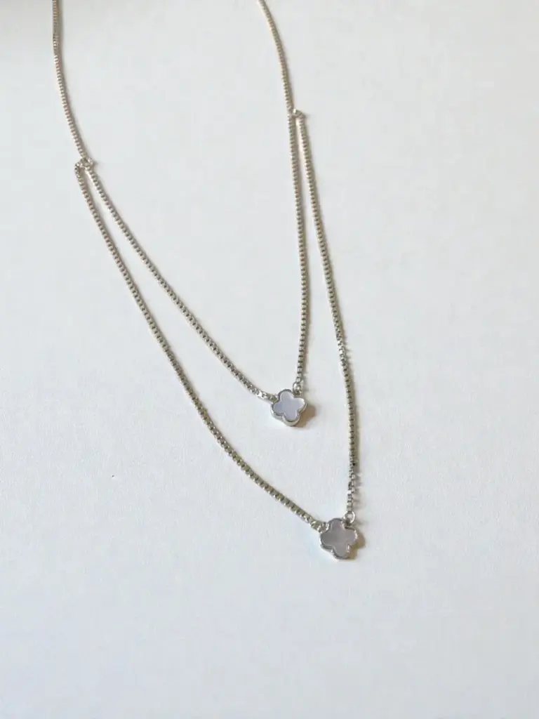 Silver Leaf Necklace for Woman - Everyday Elegant Pendant Chain