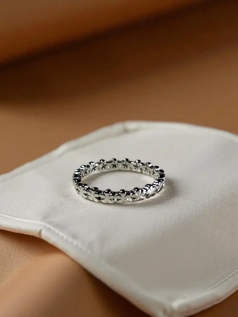 Floral Inspired 925 Woman Silver Band