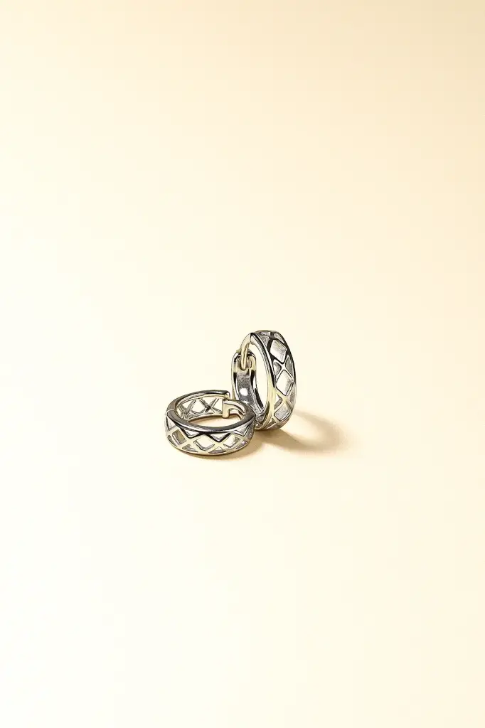 Diamond Pattern Silver Bali Earrings