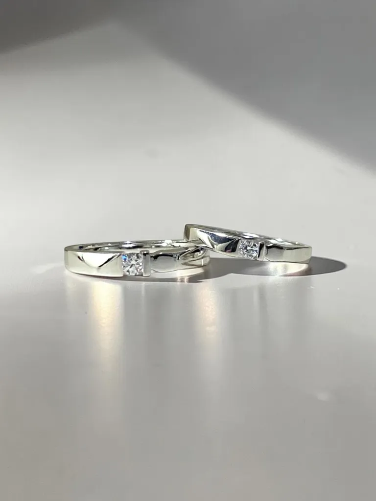 Timeless 925 Silver Couple Bands – Elegant Matching Rings