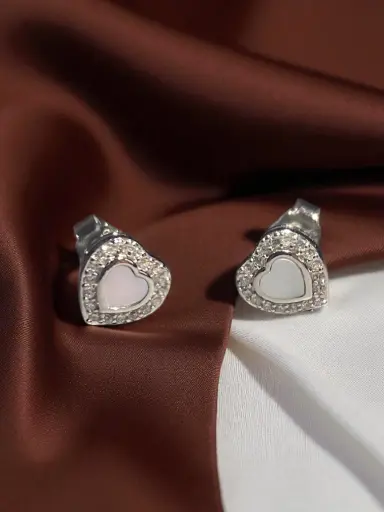 925 Silver Enamel Heart Earrings for Woman – Everyday Love, Elegantly Worn