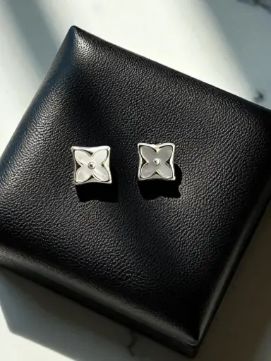 Square Enamel Floral Stud Earrings – Everyday Luxury Earrings