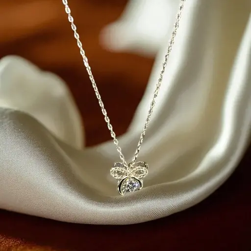 Elegant 925 Bow Pendant Chain for Woman