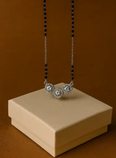 Premium Silver Diamond Pendant Mangalsutra for Everyday Elegance